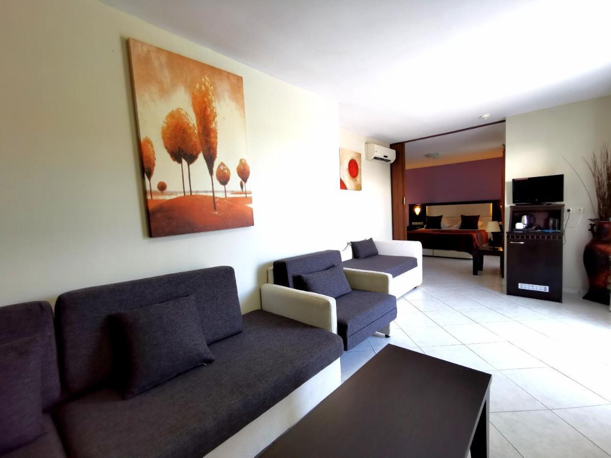 Waterpark Hotel 4*